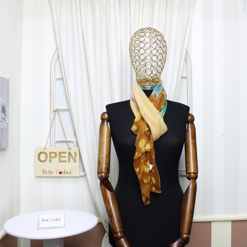 Fashion, accesorii si bijuterii - Femei - Accesorii femei - Esarfe si fulare femei - Esarfa, de dama, Buticcochet, din poliester, imprimeu cu flori, 50x160 cm, Maro - ES1785 - Infinity.ro