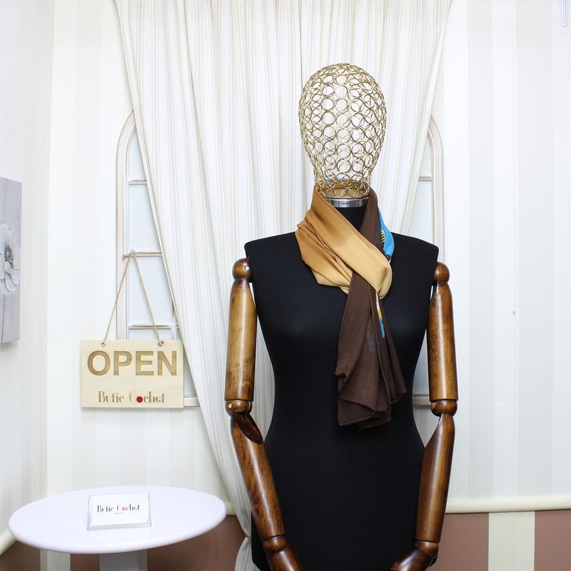 Fashion, accesorii si bijuterii - Femei - Accesorii femei - Esarfe si fulare femei - Esarfa, de dama, Buticcochet, din poliester, imprimeu fluturi, 50x160 cm, Maro - ES1781 - Infinity.ro