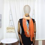 Fashion, accesorii si bijuterii - Femei - Accesorii femei - Esarfe si fulare femei - Esarfa, de dama, Buticcochet, din poliester, imprimeu fluturi, 50x160 cm, Portocaliu - ES1782 - Infinity.ro