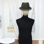 Fashion, accesorii si bijuterii - Barbati - Accesorii barbati - Caciuli si sepci barbati - Palarie barbati, din 100% lana, cu banda decorativa, Dasteli, marime 60, kaki - PAL894 - Infinity.ro