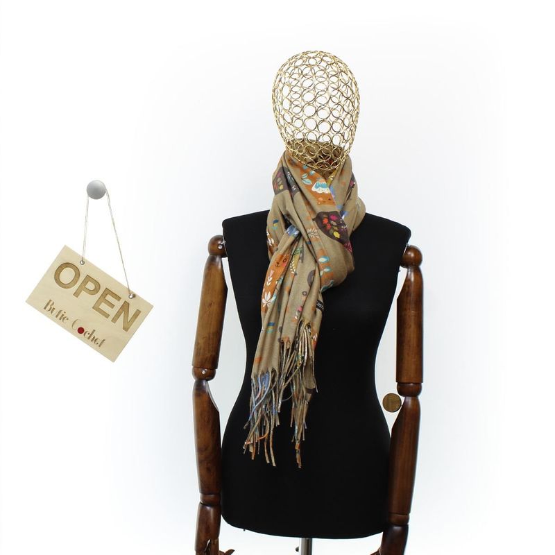 Fashion, accesorii si bijuterii - Femei - Accesorii femei - Esarfe si fulare femei - Esarfa, de dama, Buticcochet, Casmir, 70x170 cm, model cu pisici, Maro - ES2772 - Infinity.ro