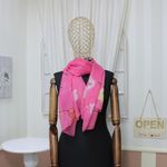 Fashion, accesorii si bijuterii - Femei - Accesorii femei - Esarfe si fulare femei - Esarfa, de dama, Buticcochet, din poliester, Roz cu lalele, 150x50 cm - ES1124 - Infinity.ro