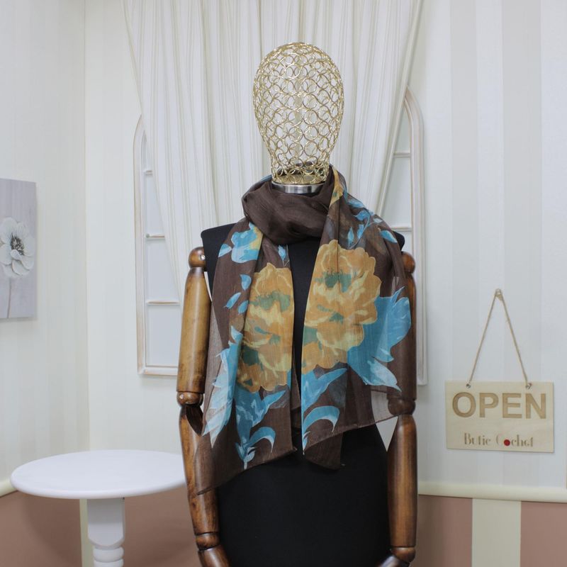 Fashion, accesorii si bijuterii - Femei - Accesorii femei - Esarfe si fulare femei - Esarfa, de dama, Buticcochet, Maro cu trandafiri, 50x160 cm - ES1052 - Infinity.ro