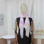 Fashion, accesorii si bijuterii - Femei - Accesorii femei - Esarfe si fulare femei - Esarfa, de dama, Buticcochet, din poliester, Roz cu imprimeu multicolor, 150x50 cm - ES1003 - Infinity.ro