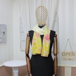 Fashion, accesorii si bijuterii - Femei - Accesorii femei - Esarfe si fulare femei - Esarfa, de dama, Buticcochet, din poliester, Galben cu imprimeu floral, 150x50 cm - ES1001 - Infinity.ro