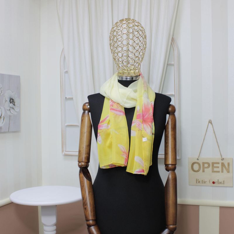 Fashion, accesorii si bijuterii - Femei - Accesorii femei - Esarfe si fulare femei - Esarfa, de dama, Buticcochet, din poliester, Galben cu imprimeu floral, 150x50 cm - ES1001 - Infinity.ro