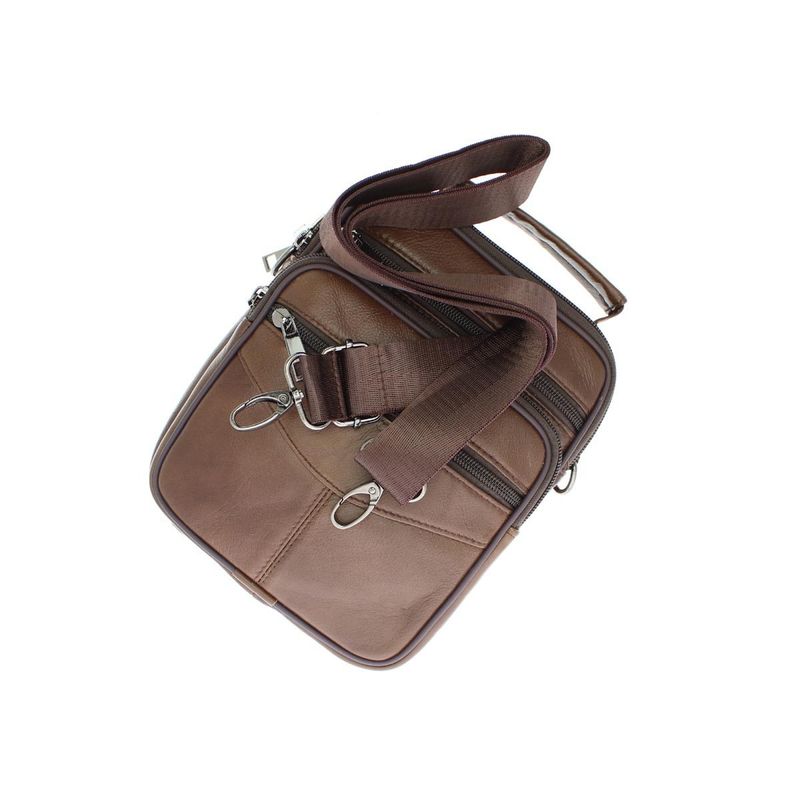 Fashion, accesorii si bijuterii - Barbati - Accesorii barbati - Genti si rucsacuri barbati - Geanta barbateasca, de umar, din piele naturala, ButicCochet, 20 x 23 x 6 cm, Maro - GNM35 - Infinity.ro