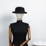Fashion, accesorii si bijuterii - Femei - Accesorii femei - Caciuli si palarii femei - Palarie dama, ButicCochet, din material sintetic, one size, cu detalii metalice aurii, Negru - PAL1224 - Infinity.ro