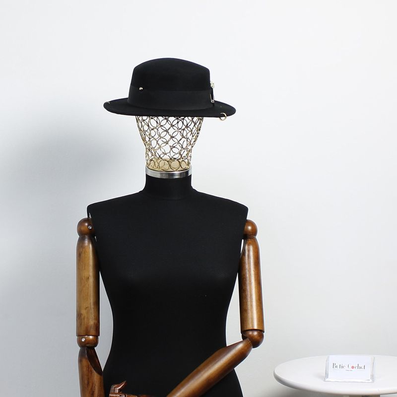 Fashion, accesorii si bijuterii - Femei - Accesorii femei - Caciuli si palarii femei - Palarie dama, ButicCochet, din material sintetic, one size, cu detalii metalice aurii, Negru - PAL1224 - Infinity.ro