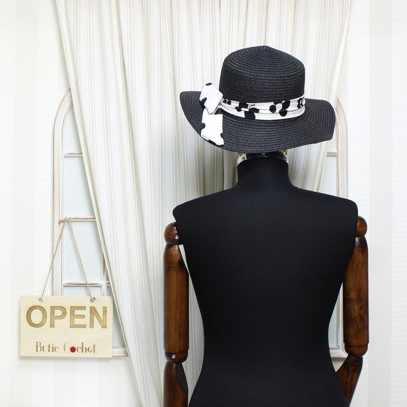 Fashion, accesorii si bijuterii - Femei - Accesorii femei - Caciuli si palarii femei - Palarie de soare, dama, Anoul, din paie de hartie, one size, bor mic, cu banda decorativa textila, Negru - PAL1234 - Infinity.ro
