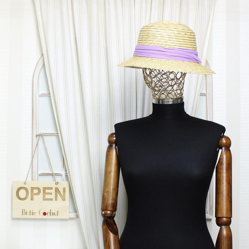 Fashion, accesorii si bijuterii - Femei - Accesorii femei - Caciuli si palarii femei - Palarie de soare, dama, Anoul, din paie, one size, bor mic, cu banda decorativa textila, Mov - PAL1231 - Infinity.ro