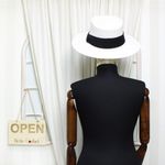 Fashion, accesorii si bijuterii - Femei - Accesorii femei - Caciuli si palarii femei - Palarie de soare, dama, Buticcochet, din paie de hartie, one size, cu banda textila decorativa, Alb cu negru - PAL1256 - Infinity.ro