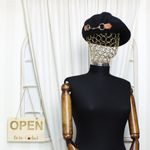 Fashion, accesorii si bijuterii - Femei - Accesorii femei - Caciuli si palarii femei - Bereta de dama, din lana, ButicCochet, one size, cu detalii aurii decorative, Negru - BSC564 - Infinity.ro