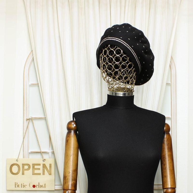 Fashion, accesorii si bijuterii - Femei - Accesorii femei - Caciuli si palarii femei - Bereta de dama, Buticcochet, one size, lana, model punctat, Negru - BSC417 - Infinity.ro