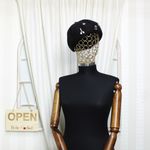 Fashion, accesorii si bijuterii - Femei - Accesorii femei - Caciuli si palarii femei - Bereta de dama, din lana, ButicCochet, one size, model cu aplicatii aurii, Negru - BSC550 - Infinity.ro