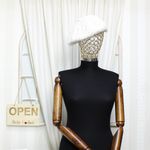 Fashion, accesorii si bijuterii - Femei - Accesorii femei - Caciuli si palarii femei - Bereta de dama, din poliester, ButicCochet, 57 cm, model cu voaleta, Crem - BSC552 - Infinity.ro