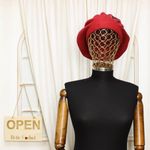 Fashion, accesorii si bijuterii - Femei - Accesorii femei - Caciuli si palarii femei - Bereta de dama, Buticcochet, one size, model cu floare si strasuri, Visiniu - BSC415 - Infinity.ro
