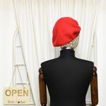 Fashion, accesorii si bijuterii - Femei - Accesorii femei - Caciuli si palarii femei - Bereta de dama, Buticcochet, one size, lana, model cu flori si bilute, Rosu - BSC436 - Infinity.ro