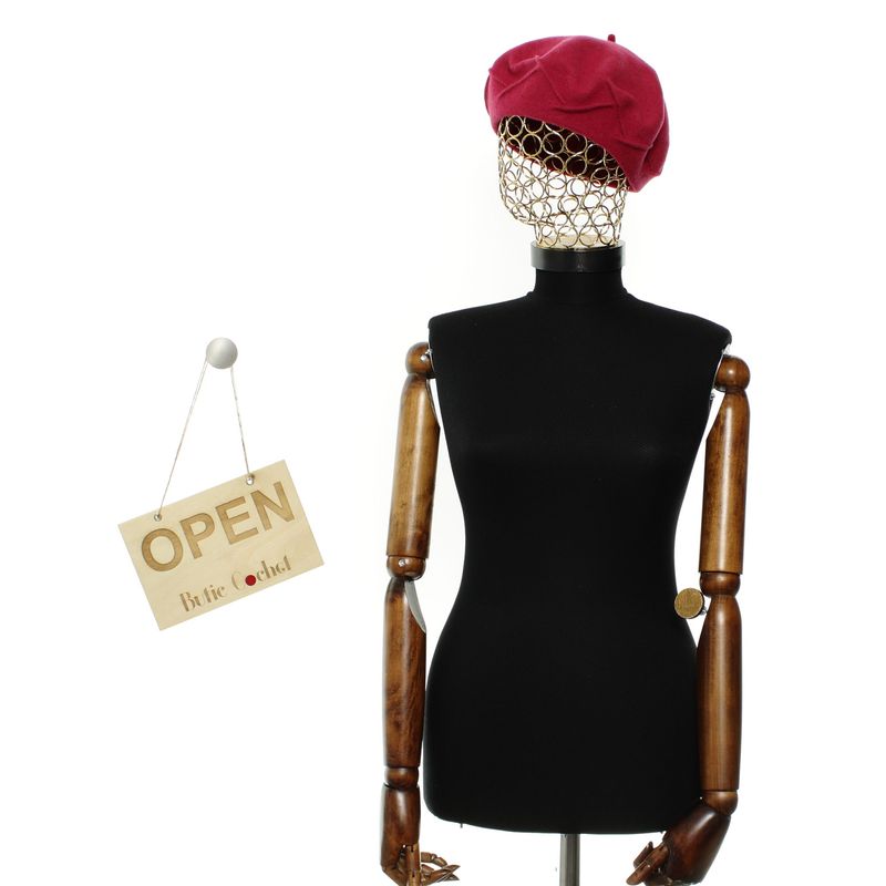 Fashion, accesorii si bijuterii - Femei - Accesorii femei - Caciuli si palarii femei - Bereta de dama, din lana, Evita, one size, model in relief, Fucsia - BSC854 - Infinity.ro