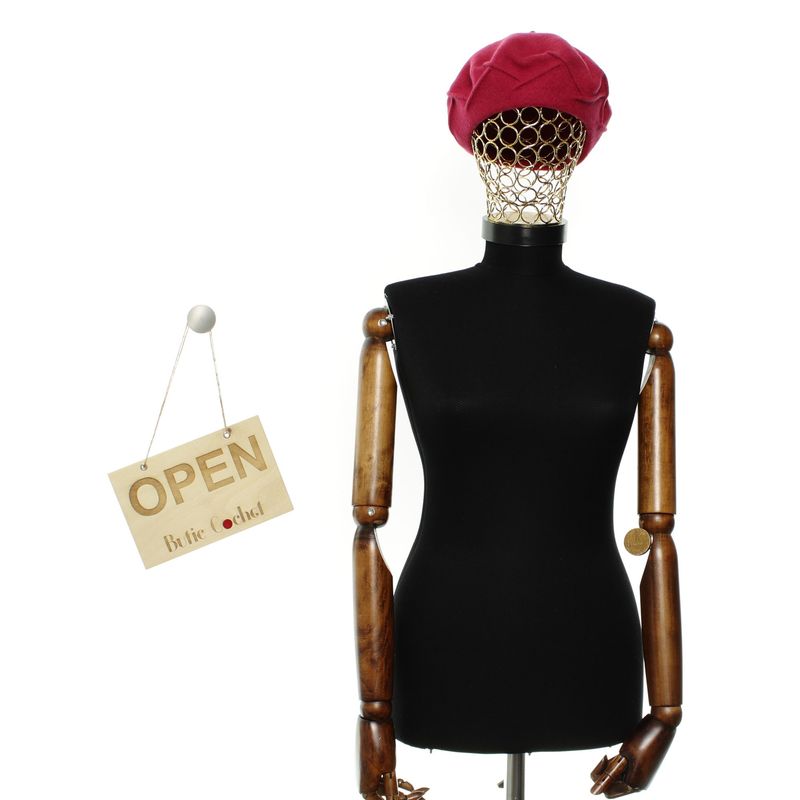 Fashion, accesorii si bijuterii - Femei - Accesorii femei - Caciuli si palarii femei - Bereta de dama, din lana, Evita, one size, model in relief, Fucsia - BSC854 - Infinity.ro