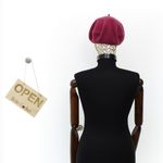 Fashion, accesorii si bijuterii - Femei - Accesorii femei - Caciuli si palarii femei - Bereta de dama, din lana, Evita, one size, model floral, Ciclam - BSC709 - Infinity.ro
