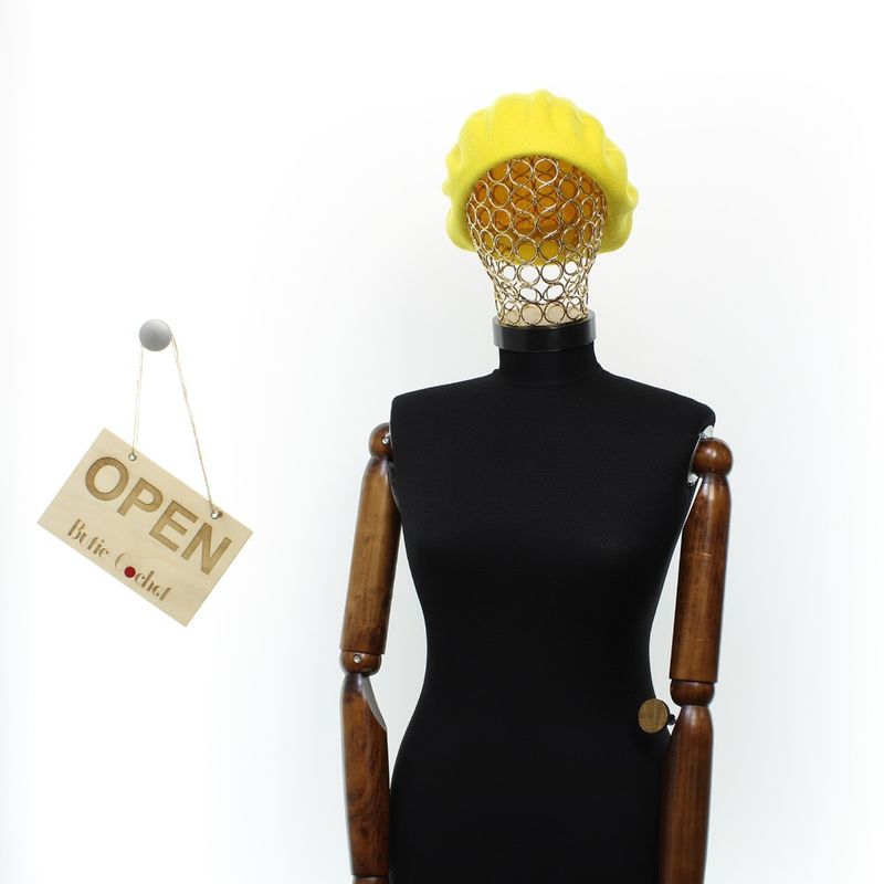 Fashion, accesorii si bijuterii - Femei - Accesorii femei - Caciuli si palarii femei - Bereta de dama, Buticcochet, lana, one size, Galben - BSC702 - Infinity.ro