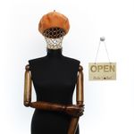 Fashion, accesorii si bijuterii - Femei - Accesorii femei - Caciuli si palarii femei - Bereta de dama, din lana, ButicCochet, one size, cu strasuri, Portocaliu - BSC672 - Infinity.ro
