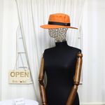Fashion, accesorii si bijuterii - Femei - Accesorii femei - Caciuli si palarii femei - Palarie dama, din lana, marime 56-58 cm, Buticcochet, cu banda decorativa, Portocaliu - PAL1045 - Infinity.ro