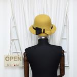 Fashion, accesorii si bijuterii - Femei - Accesorii femei - Caciuli si palarii femei - Palarie dama, marime 57 reglabila, ButicCochet, 20% lana 80 acryl, model cu fundita, Galben - PAL955 - Infinity.ro