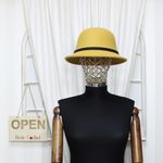 Fashion, accesorii si bijuterii - Femei - Accesorii femei - Caciuli si palarii femei - Palarie dama, marime 57 reglabila, ButicCochet, 20% lana 80 acryl, model cu fundita, Galben - PAL955 - Infinity.ro
