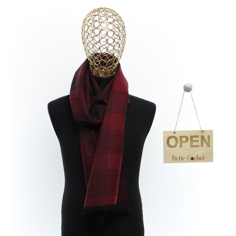 Fashion, accesorii si bijuterii - Barbati - Accesorii barbati - Esarfe si fulare barbati - Esarfa barbati, din casmir / pashmina, 30 x 188 cm, model liniar, Rosu cu negru - ES2538 - Infinity.ro