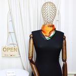 Fashion, accesorii si bijuterii - Femei - Accesorii femei - Esarfe si fulare femei - Batic dama, Buticcochet, dimensiune 60x60 cm, 60% poliester 40% matase, imprimeu cu cai, Portocaliu - ES2052 - Infinity.ro
