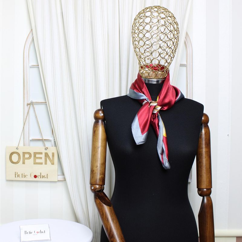 Fashion, accesorii si bijuterii - Femei - Accesorii femei - Esarfe si fulare femei - Batic dama, Buticcochet, dimensiune 60x60 cm, 60% poliester 40% matase, Visiniu - ES2046 - Infinity.ro