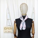 Fashion, accesorii si bijuterii - Femei - Accesorii femei - Esarfe si fulare femei - Batic dama, Buticcochet, dimensiune 60x60 cm, 60% poliester 40% matase, model liniar, Gri - ES1867 - Infinity.ro