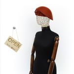 Fashion, accesorii si bijuterii - Femei - Accesorii femei - Caciuli si palarii femei - Toca de dama, din lana, Buticcochet, marime 54-57 cm, ajustabila, Caramiziu - PAL1606 - Infinity.ro