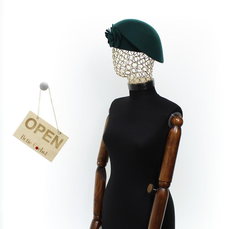 Fashion, accesorii si bijuterii - Femei - Accesorii femei - Caciuli si palarii femei - Toca de dama, din lana, Buticcochet, marime 54-57 cm, ajustabila, Verde - PAL1610 - Infinity.ro