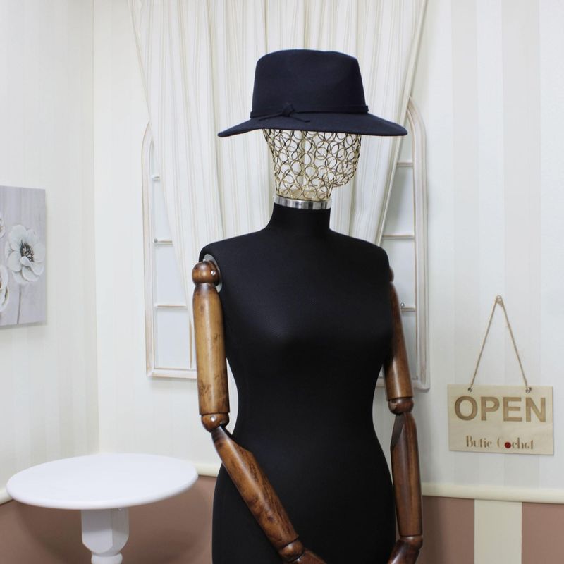 Fashion, accesorii si bijuterii - Femei - Accesorii femei - Caciuli si palarii femei - Palarie unisex, din 100% lana, cu snur subtire, Bleumarin, marime 57 cm - PAL499 - Infinity.ro
