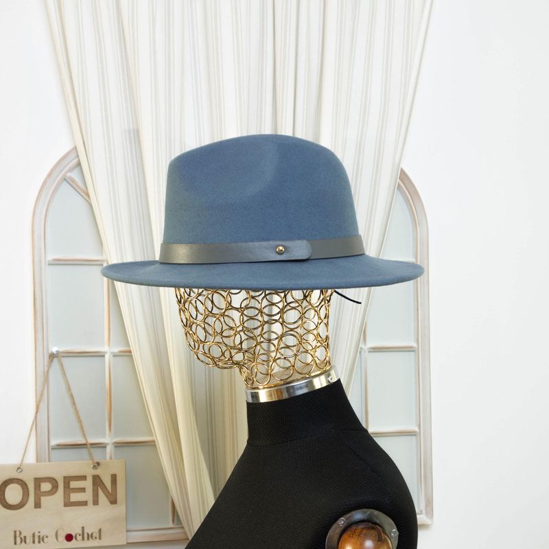 Fashion, accesorii si bijuterii - Femei - Accesorii femei - Caciuli si palarii femei - Palarie din fetru, unisex, Bleu, cu banda din piele ecologica, marime 57, reglabila, Anoul - PAL474 - Infinity.ro