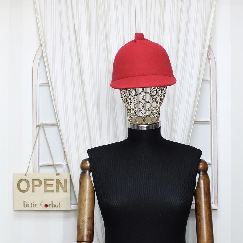 Fashion, accesorii si bijuterii - Femei - Accesorii femei - Caciuli si palarii femei - Palarie din fetru, de dama, marime 56, reglabila, Anoul, Rosu - PAL935 - Infinity.ro