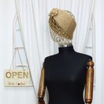 Fashion, accesorii si bijuterii - Femei - Accesorii femei - Caciuli si palarii femei - Bentita de par tricotata, de dama, 100% acril, ButicCochet, one size, model cu floare, Maro - BNT382 - Infinity.ro
