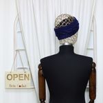 Fashion, accesorii si bijuterii - Femei - Accesorii femei - Caciuli si palarii femei - Bentita de par tricotata, de dama, 100% acril, ButicCochet, cu floare, one size, Bleumarin - BNT392 - Infinity.ro