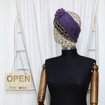 Fashion, accesorii si bijuterii - Femei - Accesorii femei - Caciuli si palarii femei - Bentita de par tricotata, de dama, 100% acril, ButicCochet, cu floare, one size, Mov - BNT395 - Infinity.ro