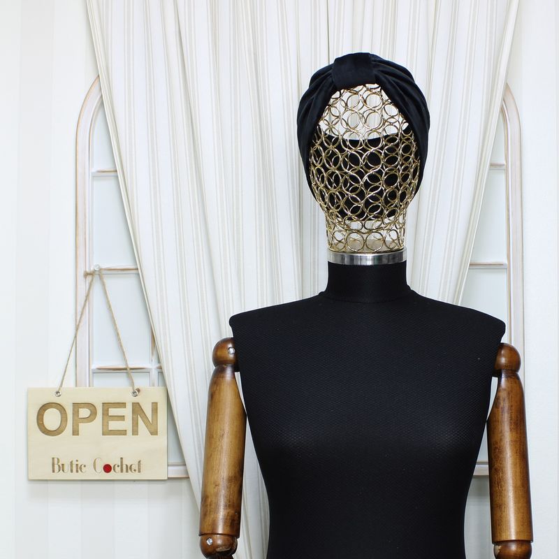 Fashion, accesorii si bijuterii - Femei - Accesorii femei - Caciuli si palarii femei - Bentita de par, de dama, din material sintetic, ButicCochet, one size, Negru - BNT416 - Infinity.ro