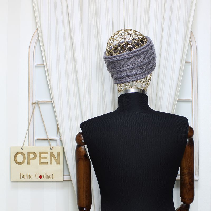 Fashion, accesorii si bijuterii - Femei - Accesorii femei - Caciuli si palarii femei - Bentita de par tricotata, de dama, 100% acril, ButicCochet, cu nod, one size, Gri - BNT402 - Infinity.ro