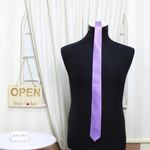 Fashion, accesorii si bijuterii - Barbati - Accesorii barbati - Cravate si papioane barbati - Cravata, Buticcochet, din material sintetic, 145 x 5.5 cm, Mov deschis - CRV237 - Infinity.ro