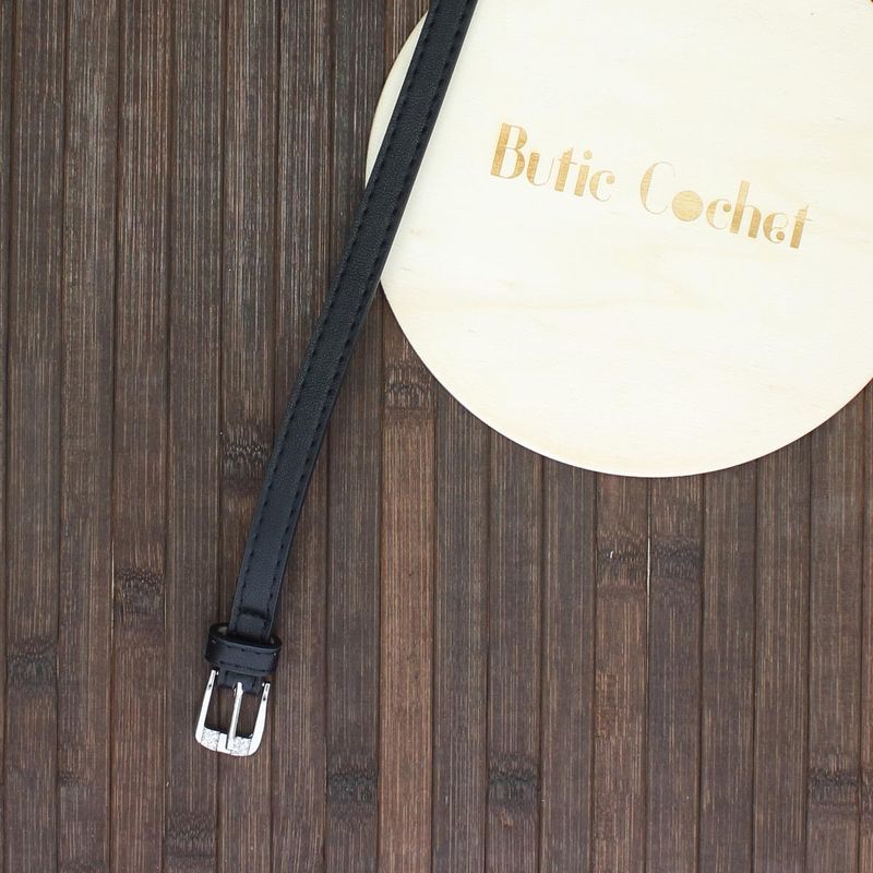 Fashion, accesorii si bijuterii - Femei - Accesorii femei - Curele femei - Curea dama, Buticcochet, din piele sintetica, 110 x 1.5 cm, catarama cu strasuri, Negru - CRDD206 - Infinity.ro