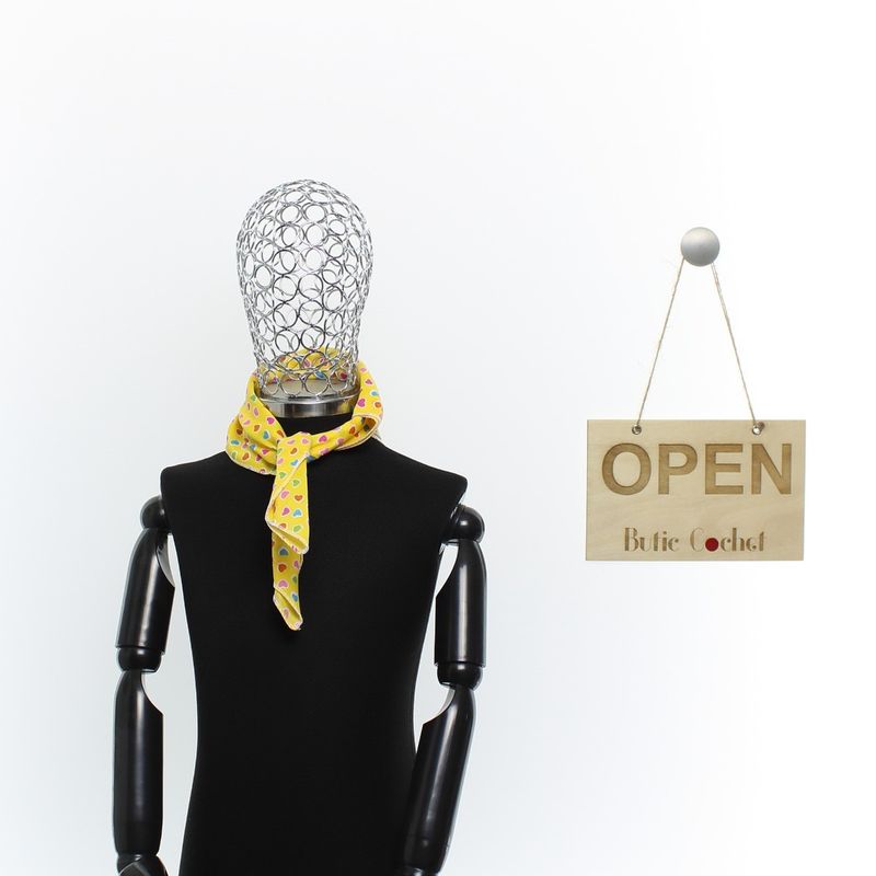 Fashion, accesorii si bijuterii - Copii - Accesorii copii - Esarfe si fulare copii - Set 6 bandane pentru copii, ButicCochet,  50x50 cm, din bumbac, model cu inimioare, Multicolor - SETB203 - Infinity.ro
