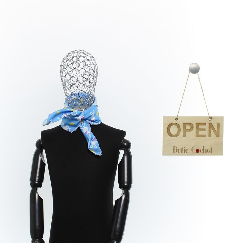 Fashion, accesorii si bijuterii - Copii - Accesorii copii - Esarfe si fulare copii - Set 6 bandane pentru copii, ButicCochet,  50x50 cm, din bumbac, model cu iepurasi, Multicolor - SETB204 - Infinity.ro