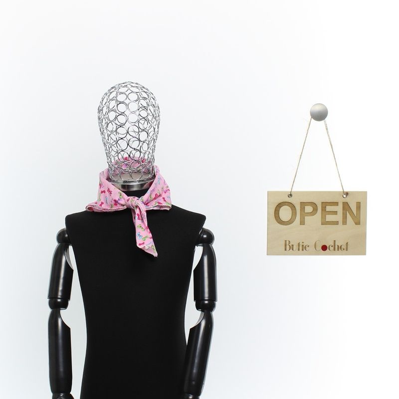 Fashion, accesorii si bijuterii - Copii - Accesorii copii - Esarfe si fulare copii - Set 6 bandane pentru copii, ButicCochet,  50x50 cm, din bumbac, model cu fundite, Multicolor - SETB202 - Infinity.ro