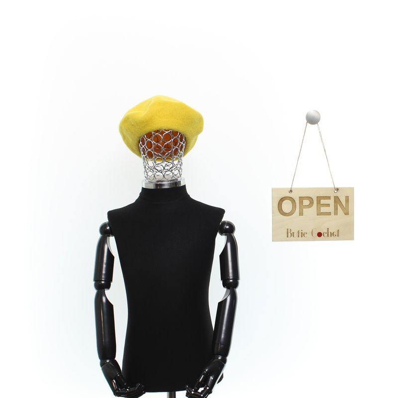 Fashion, accesorii si bijuterii - Copii - Accesorii copii - Caciuli si palarii copii - Bereta de copii, din 90% lana 10% nailon, ButicCochet, one size, Galben - BSC660 - Infinity.ro